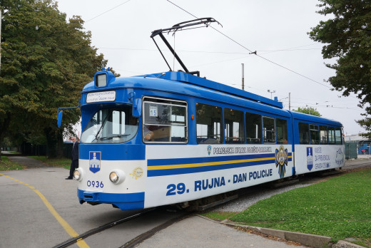 869478 (a): :2048x1368